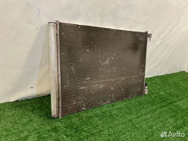 Радиатор кондиционера Mercedes-Benz C-Class W205