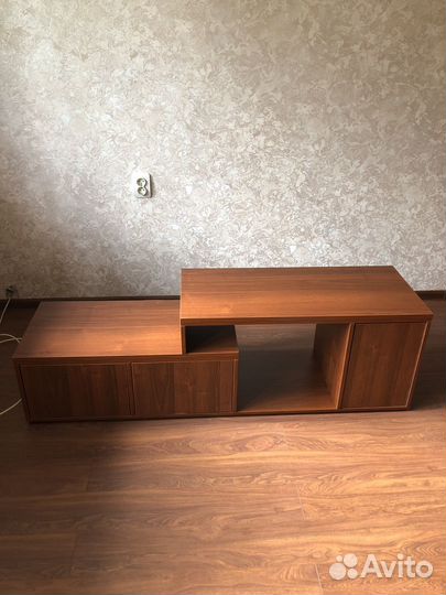 Тумба под телевизор