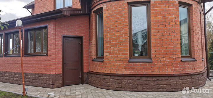 Отделка цоколя дома