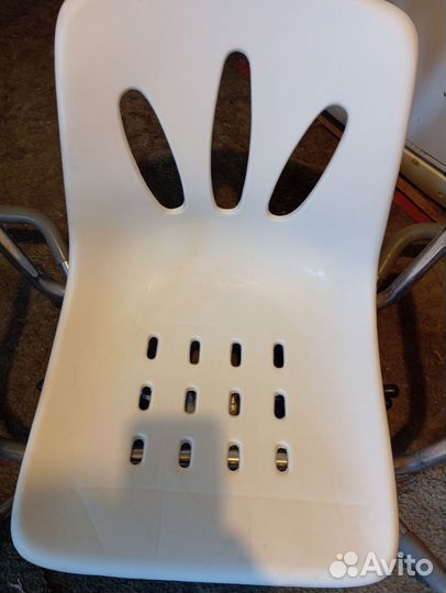 Сиденье для ванны