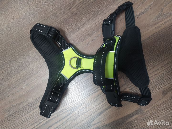 Шлейка для собаки