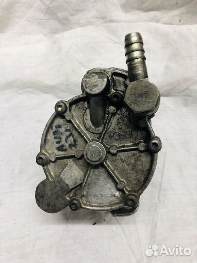 Насос вакуумный на Volkswagen Т-4,2,4 д