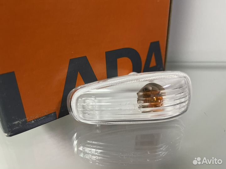 Указатель поворота LADA Приора