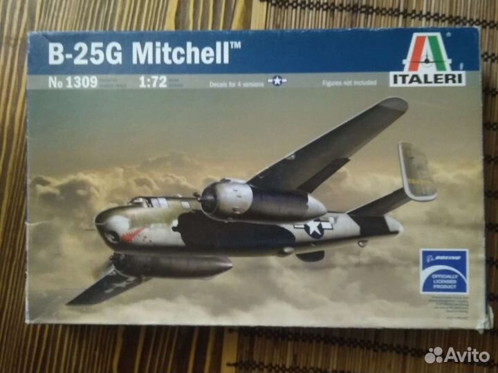 Сборная модель самолета 1/72