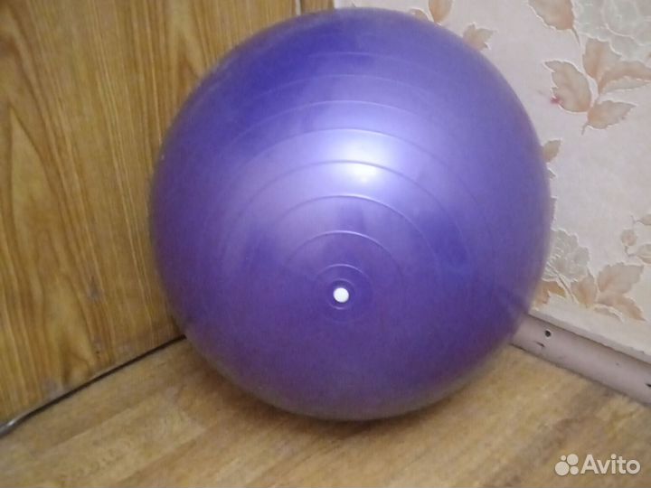 Фитнес мяч, фитбол