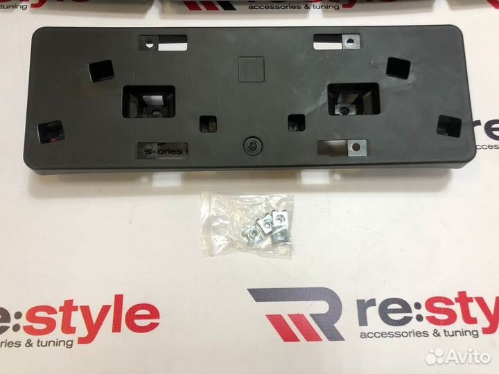 Решетка радиатора Lexus RX350 с 2016 T529