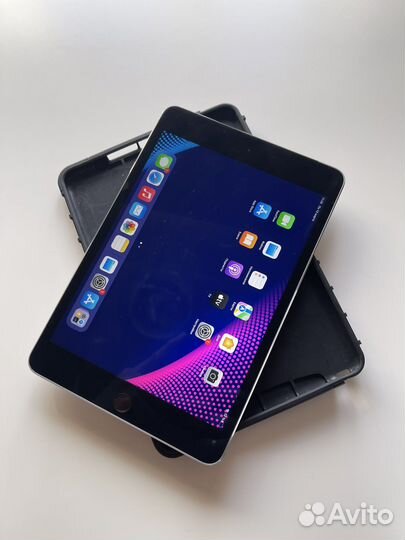 iPad Mini 4 128GB Wi-Fi + LTE, 98 родной батареи