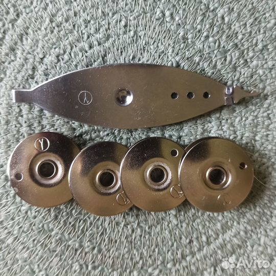 Челнок для фриволите