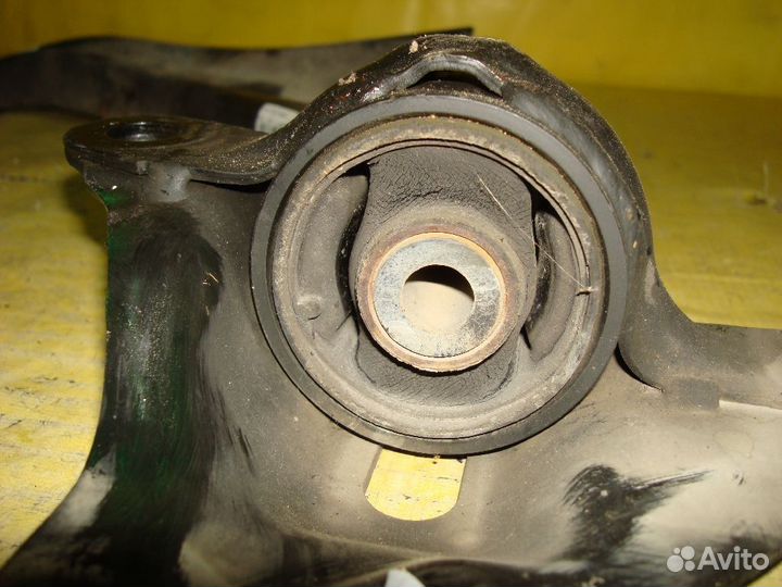 Рычаг Honda Freed GB3 (Переднее Левое)