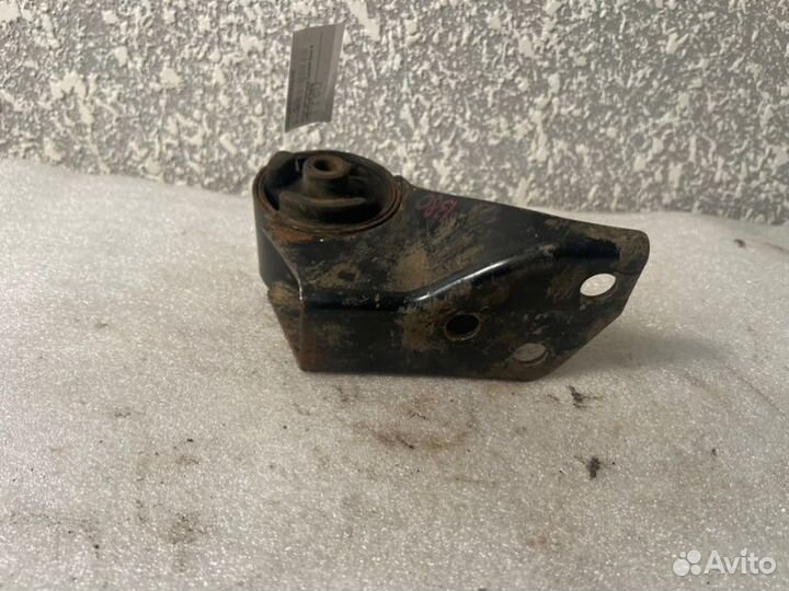 Опора двигателя передняя левая Kia Spectra