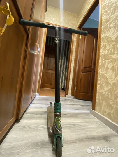 Трюковой самокат