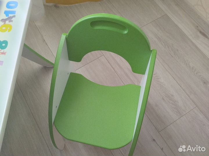 Детский стол и стул