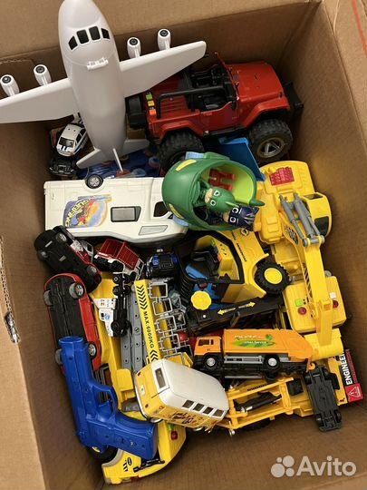 Детские машинки игрушки пакетом