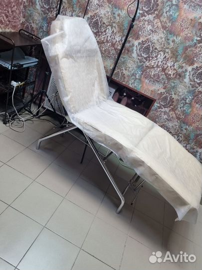 Кушетка косметологическая