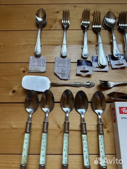 Набор вилок и ложек