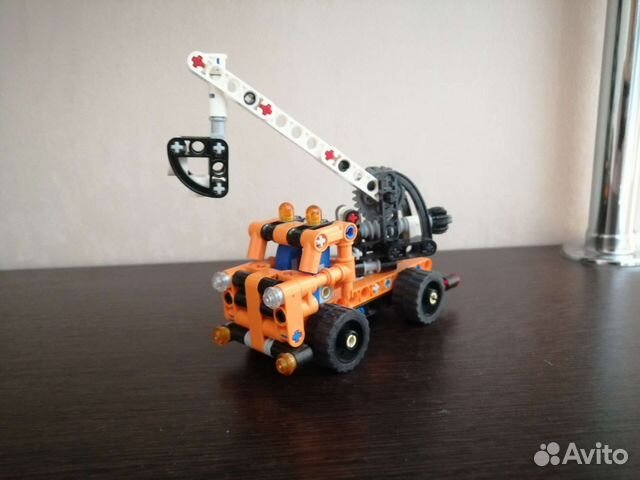 Lego Technic 42088 / Aerial Platform