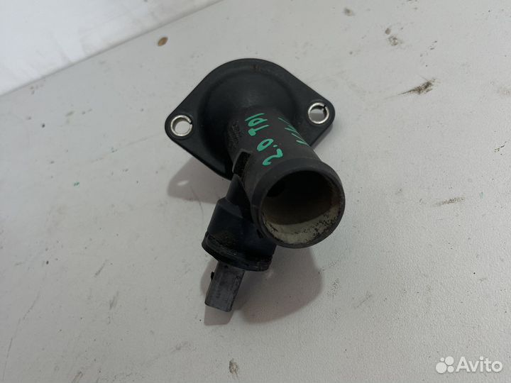 Корпус термостата volkswagen 03G121121D