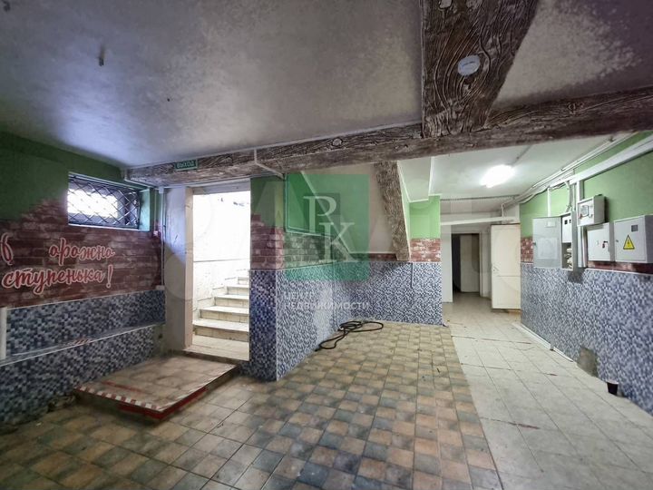 Торговое 228м2 остановка первая линия Очаковцев