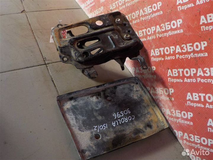 Площадка акб Toyota Corolla ADE150 1zrfe 0748912