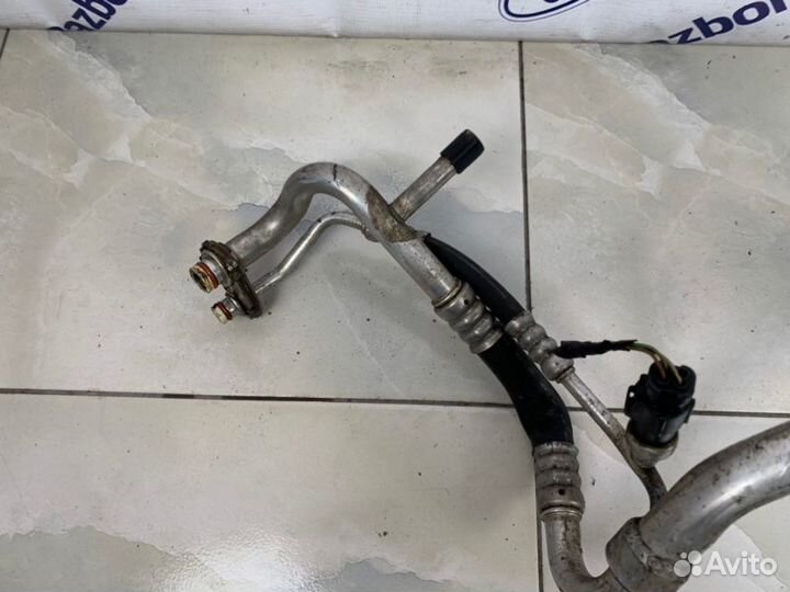 Трубка кондиционера Ford Focus 3 CB8 1.6 (pnda)