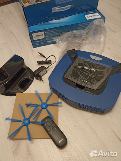 Робот-пылесос Philips FC8792/01