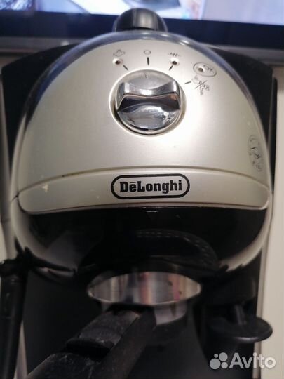 Кофеварка рожковая delonghi