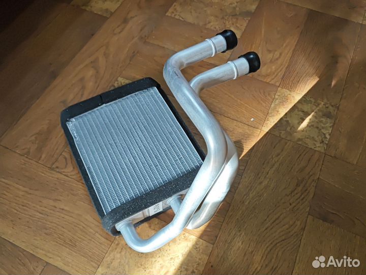 Радиатор отопителя Nissan Cabstar