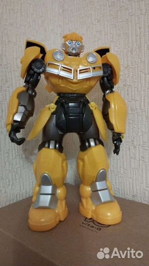 Робот Бамблби диджей трансформер танцующий