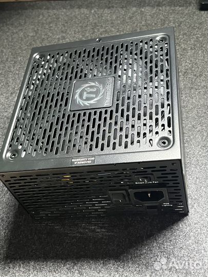 Блок питания thermaltake 650W