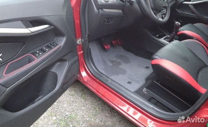 Накладки на педали Веста мт 2016+ (Красные)