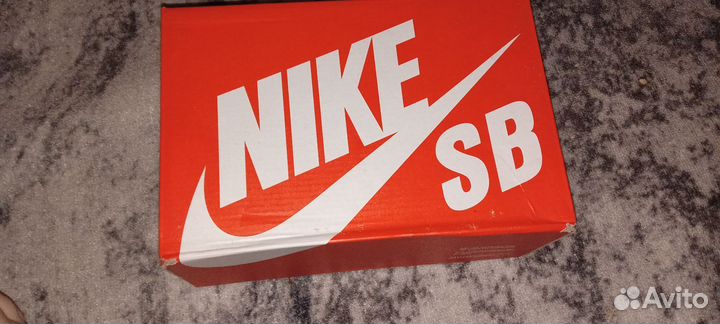 Коробка найк