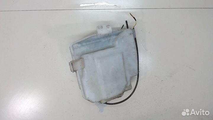 Бачок омывателя Jeep Liberty, 2002