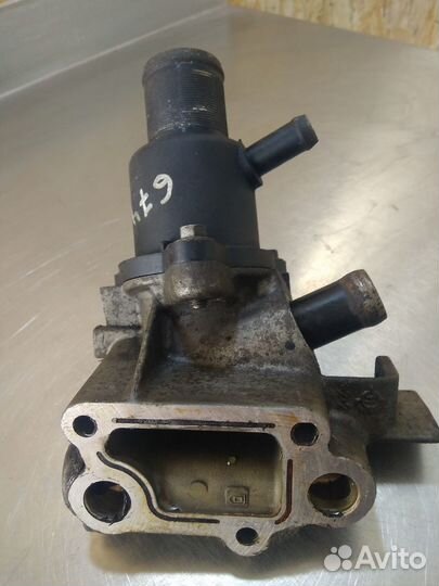 Корпус термостата Renault Sandero 2009 2014