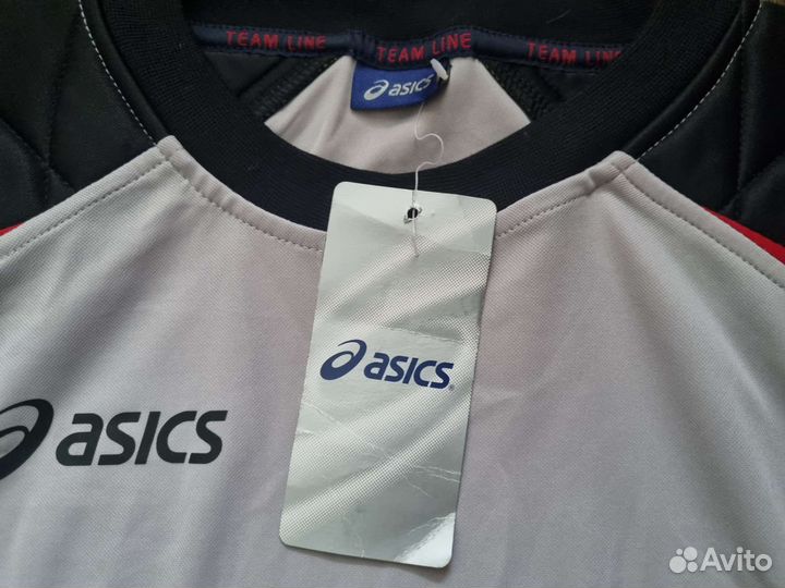 Футбольная форма вратаря Asics