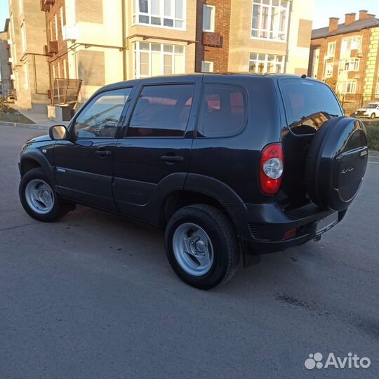 Chevrolet Niva 1.7 МТ, 2011, 97 000 км