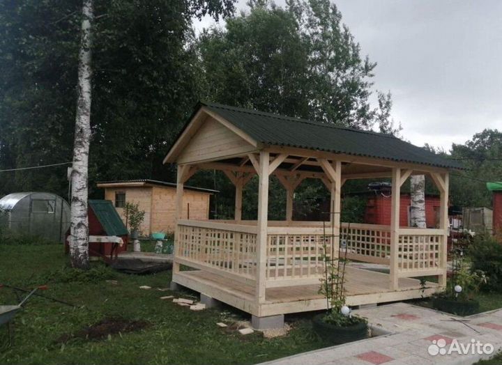 Беседка из дерева