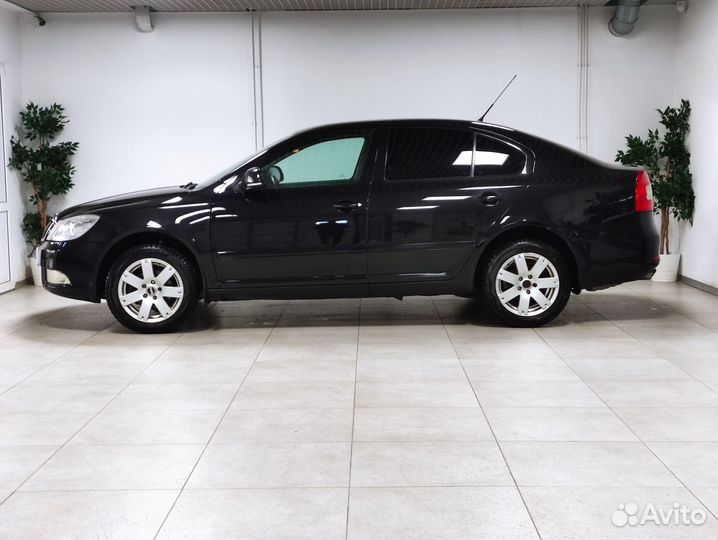 Skoda Octavia 1.6 МТ, 2010, 236 000 км