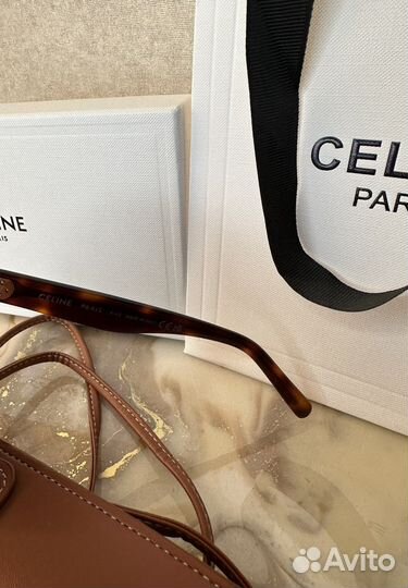 Солнцезащитные очки celine