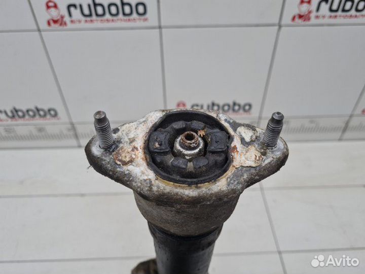 Амортизатор задний Mercedes E-Class C207 651.911