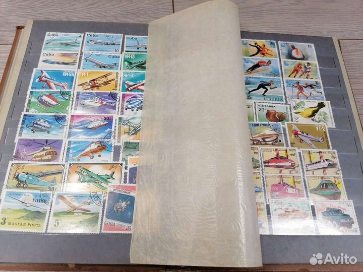Почтовые марки 410шт в альбоме