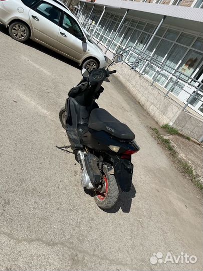 Скутер Vento Sorrento 150