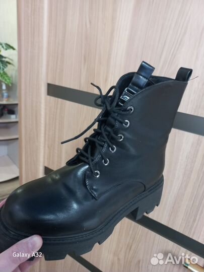 Ботинки зимние бу р. 38