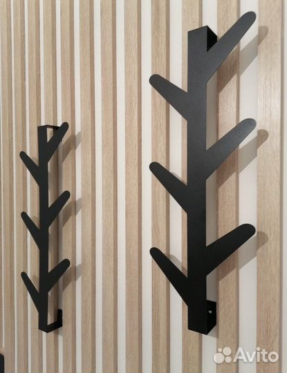 Крючок настенный вешалка металлическая
