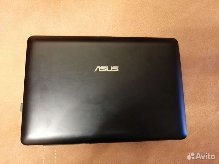Ноутбук asus