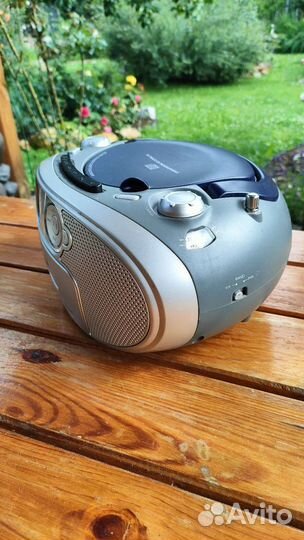 Аудио магнитола Phillips