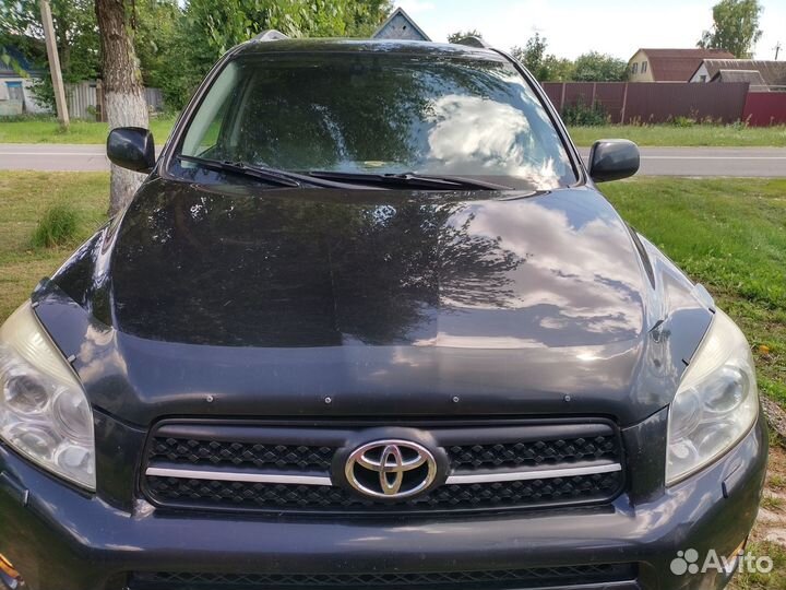 Toyota RAV4 2.0 AT, 2008, 238 000 км