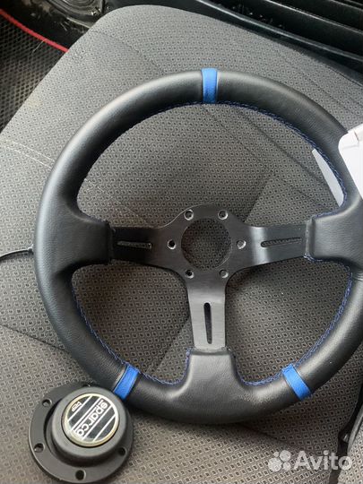 Спортивный руль