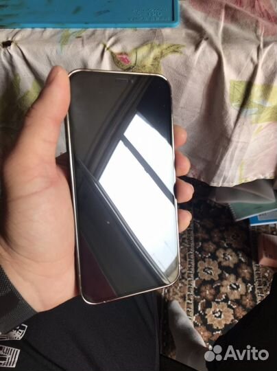 Telefon iPhone x r.в корпусе. 13про