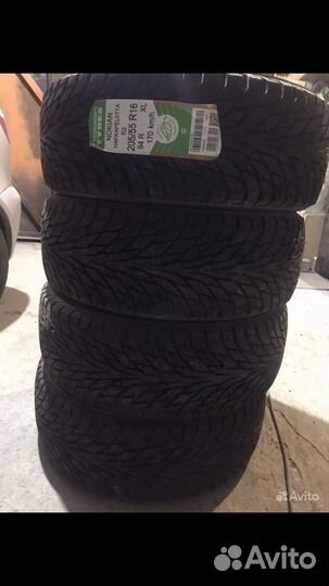 Nokian Tyres Hakkapeliitta R2 205/55 R16
