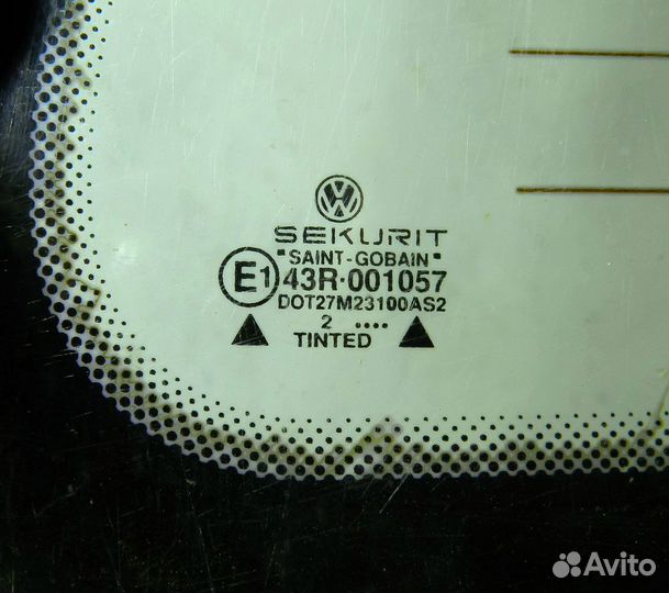 Стекло заднее VW Passat B3 универсал